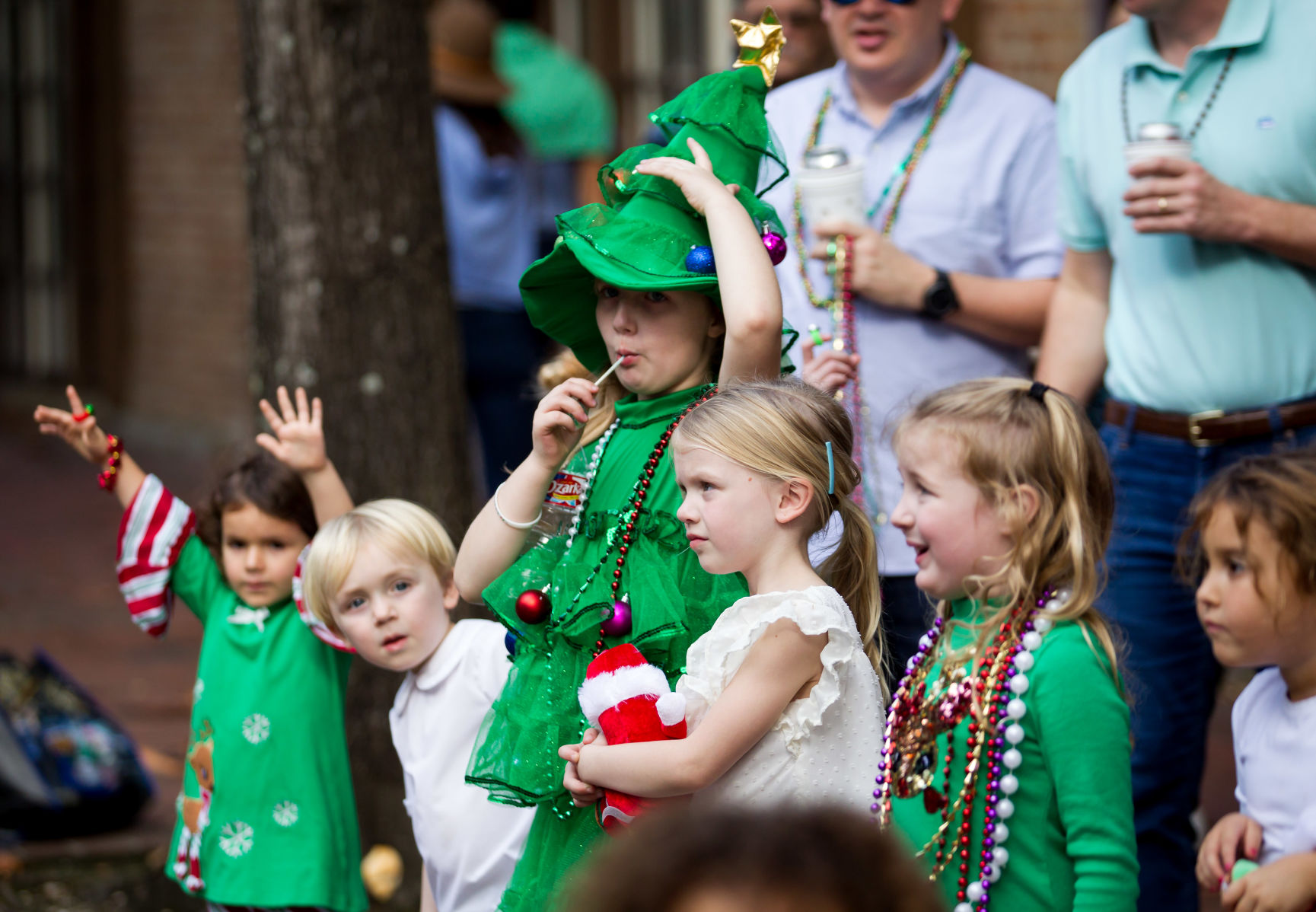 NO.jingleparade025.120218